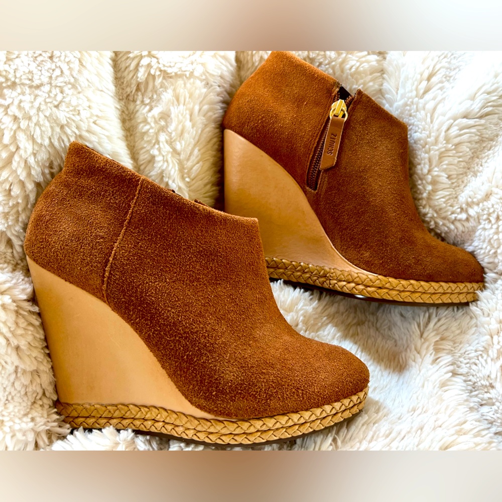 SCHUTZ Belua Brown Suede Wood Wedge Espadrille Platform Ankle Bootie Size 7